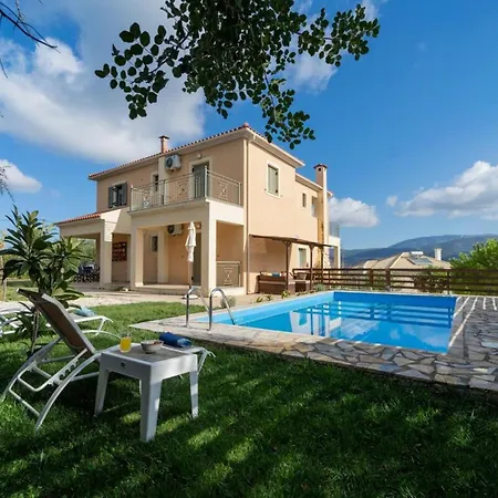 Belle Helens Villa, Lakithra *