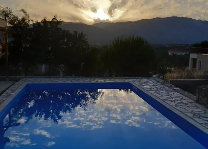 Belle Helens Villa, Lakithra ヴィラ *